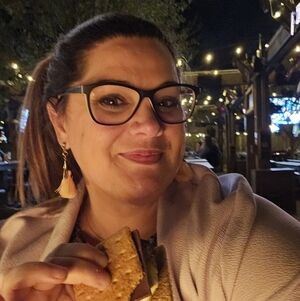 Meet your Posher, Laura